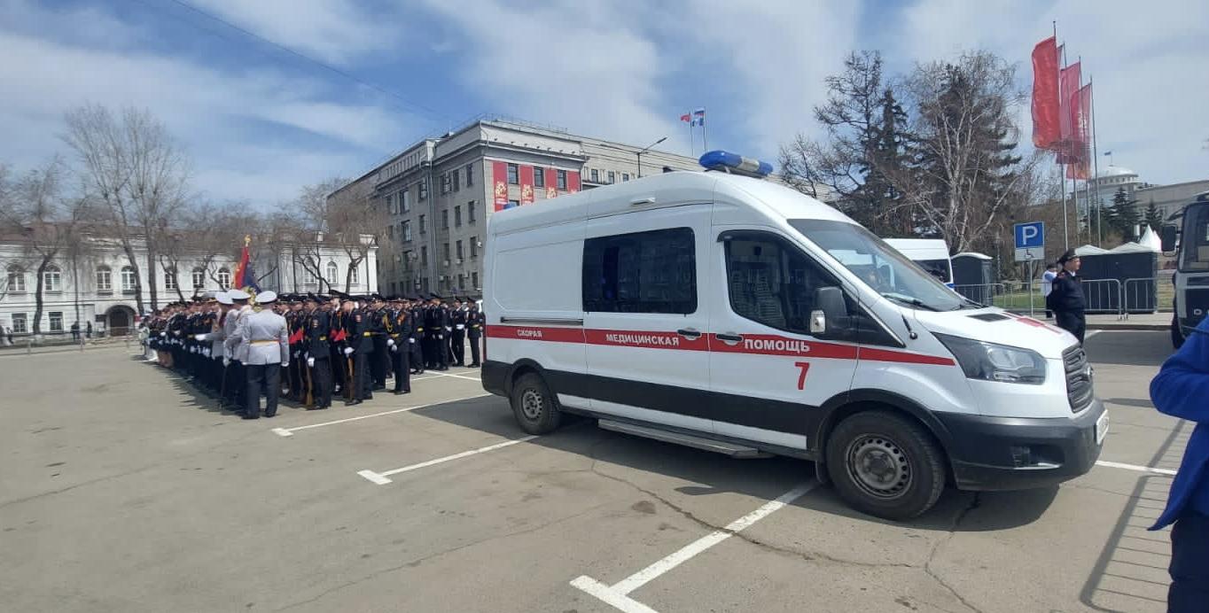 Дежурство бригад скорой помощи 9 мая - Иркутская станция скорой медицинской  помощи