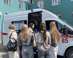 Ярмарка вакансий ИГМУ 3